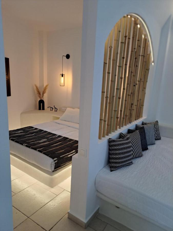 Amerisa Suites Fira  Bagian luar foto