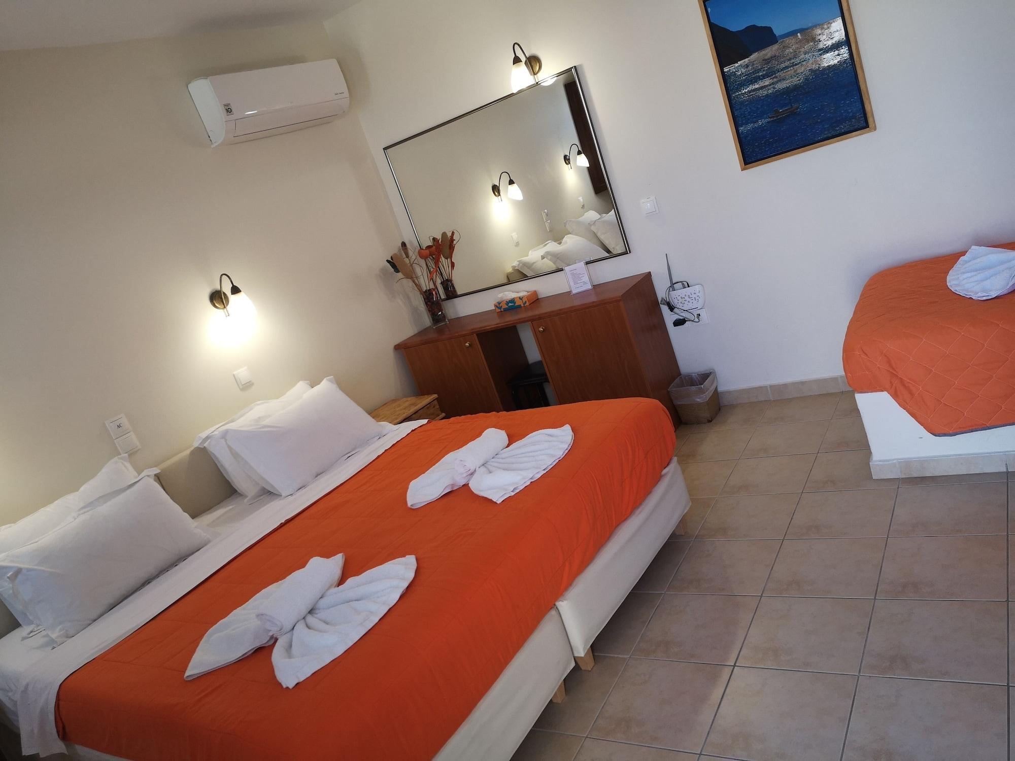 Amerisa Suites Fira  Bagian luar foto