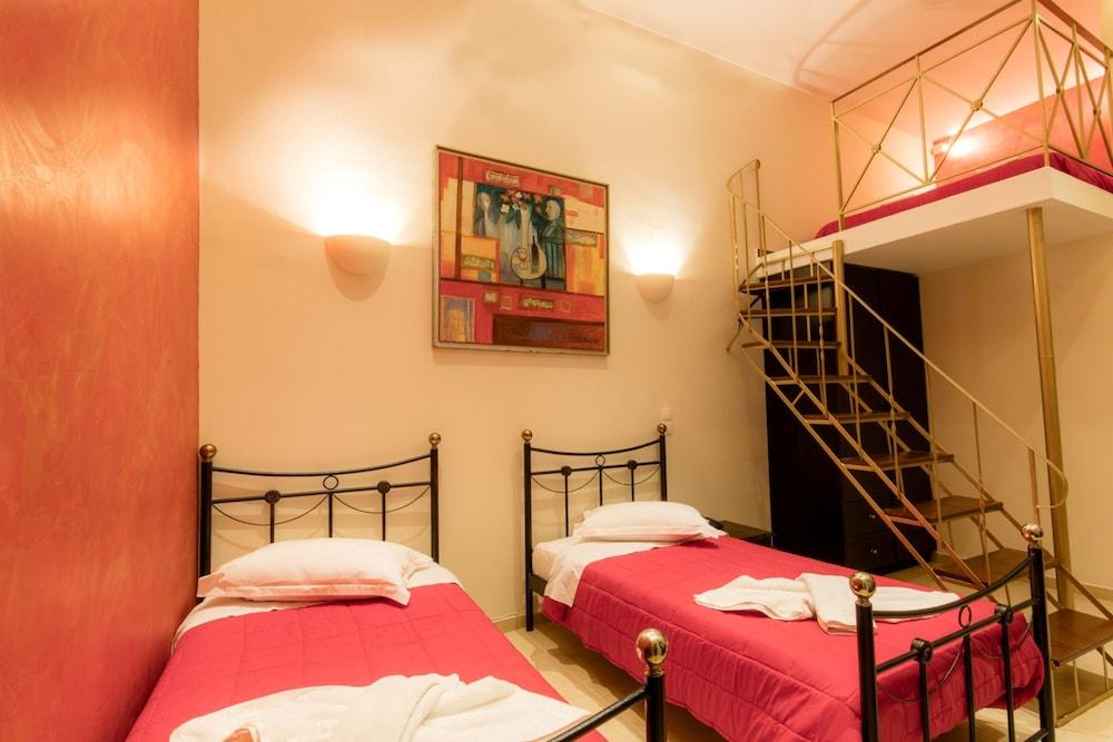 Amerisa Suites Fira  Bagian luar foto