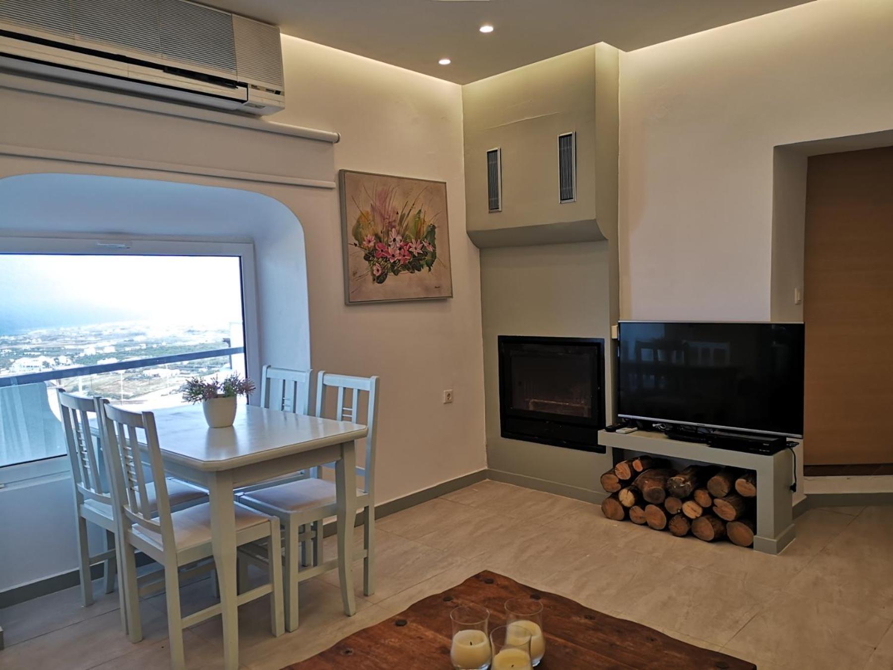 Amerisa Suites Fira  Ruang foto